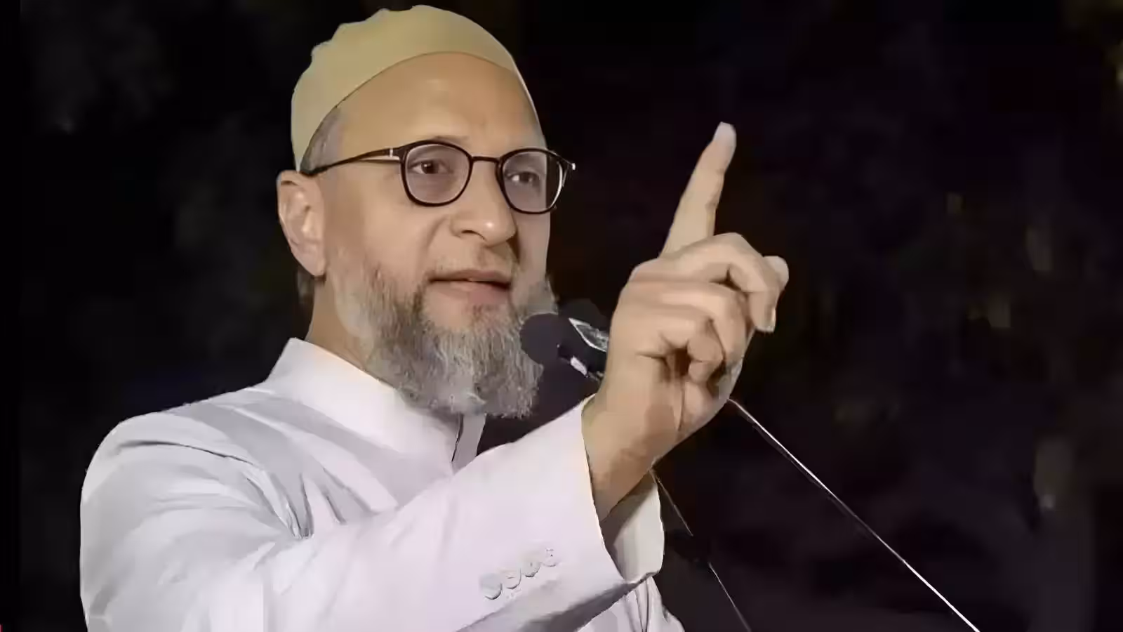 मुसलमानों से अपना नेता चुनने की अपील, ओवैसी का विपक्षी दलों पर हमला