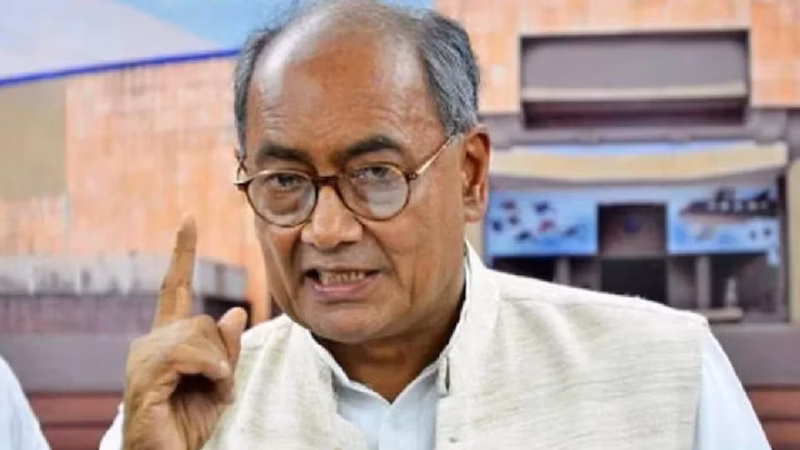 दिग्विजय की MP से UP तक की बड़ी तैयारी: ‘सनातन स्वाभिमान’ के लिए 20 अक्टूबर से पैदल यात्रा